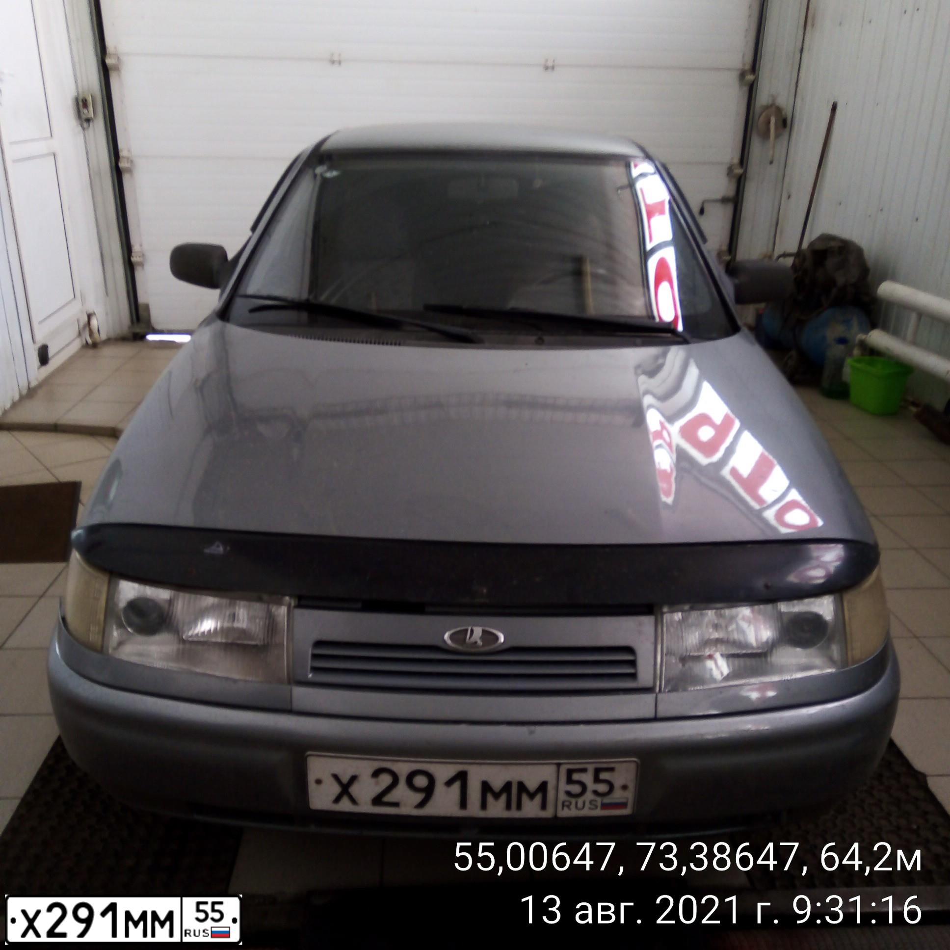 Фото автомобиля LADA 2112 LADA, 2006 — госномер Х985ТВ55. Цвет: СЕРЫЙ
