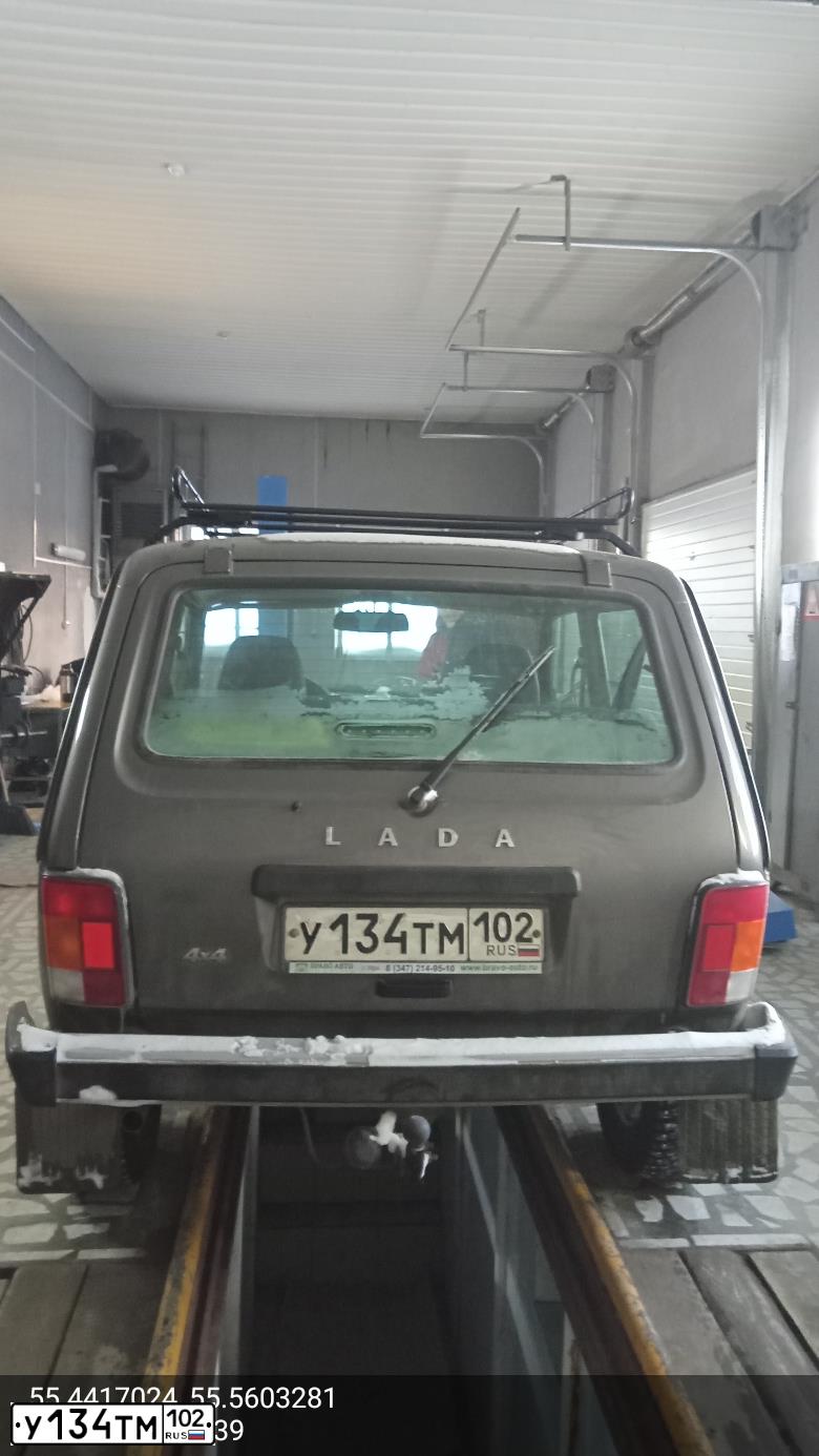 Фото автомобиля LADA 2121 NIVA, 2017 — госномер У134ТМ102. Цвет: ЗОЛОТИСТО-КОРИЧНЕВЫЙ