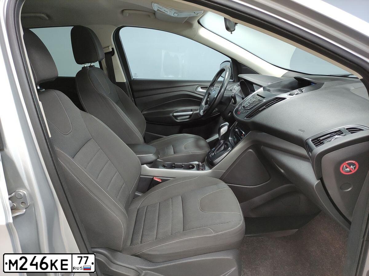 Фото автомобиля FORD KUGA, 2013 — госномер М246КЕ77. Цвет: СЕРЕБРИСТЫЙ