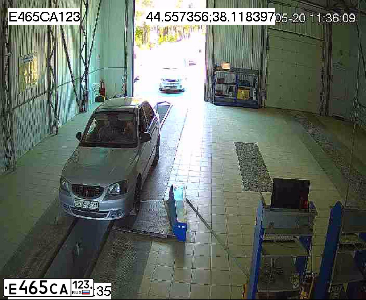 Фото автомобиля HYUNDAI ACCENT, 2006 — госномер К548АС156