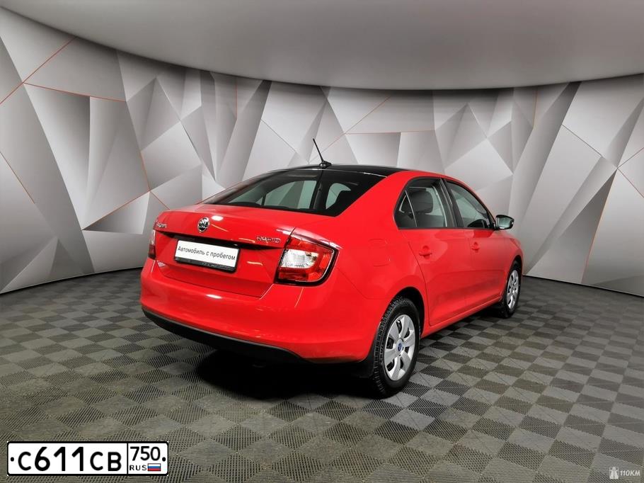 Фото автомобиля SKODA RAPID, 2018 — госномер С611СВ750. Цвет: Красный