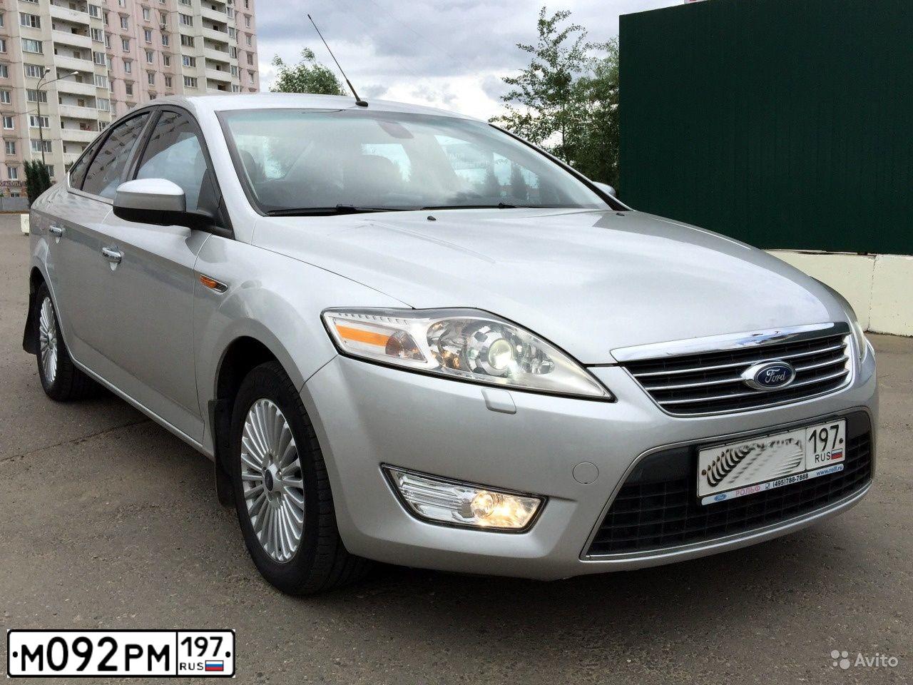 Фото автомобиля CITROEN C3 PICASSO, 2010 — госномер М199КТ799. Цвет: ЧЕРНЫЙ