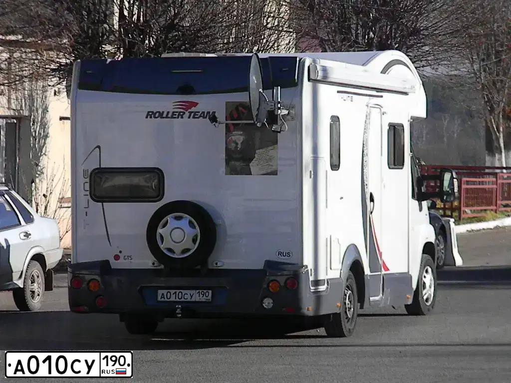 Фото автомобиля FIAT DUCATO, 2013 — госномер А010СУ190. Цвет: БЕЛЫЙ
