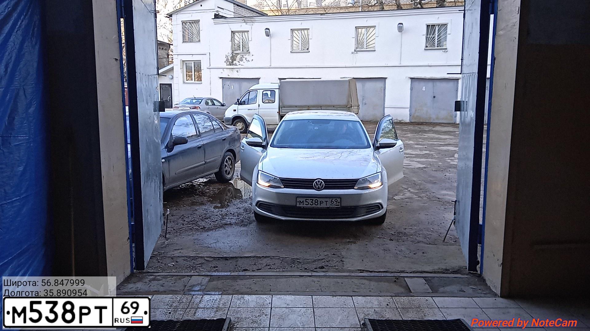 Фото автомобиля VOLKSWAGEN JETTA, 2014 — госномер М538РТ69. Цвет: СЕРЕБРИСТЫЙ