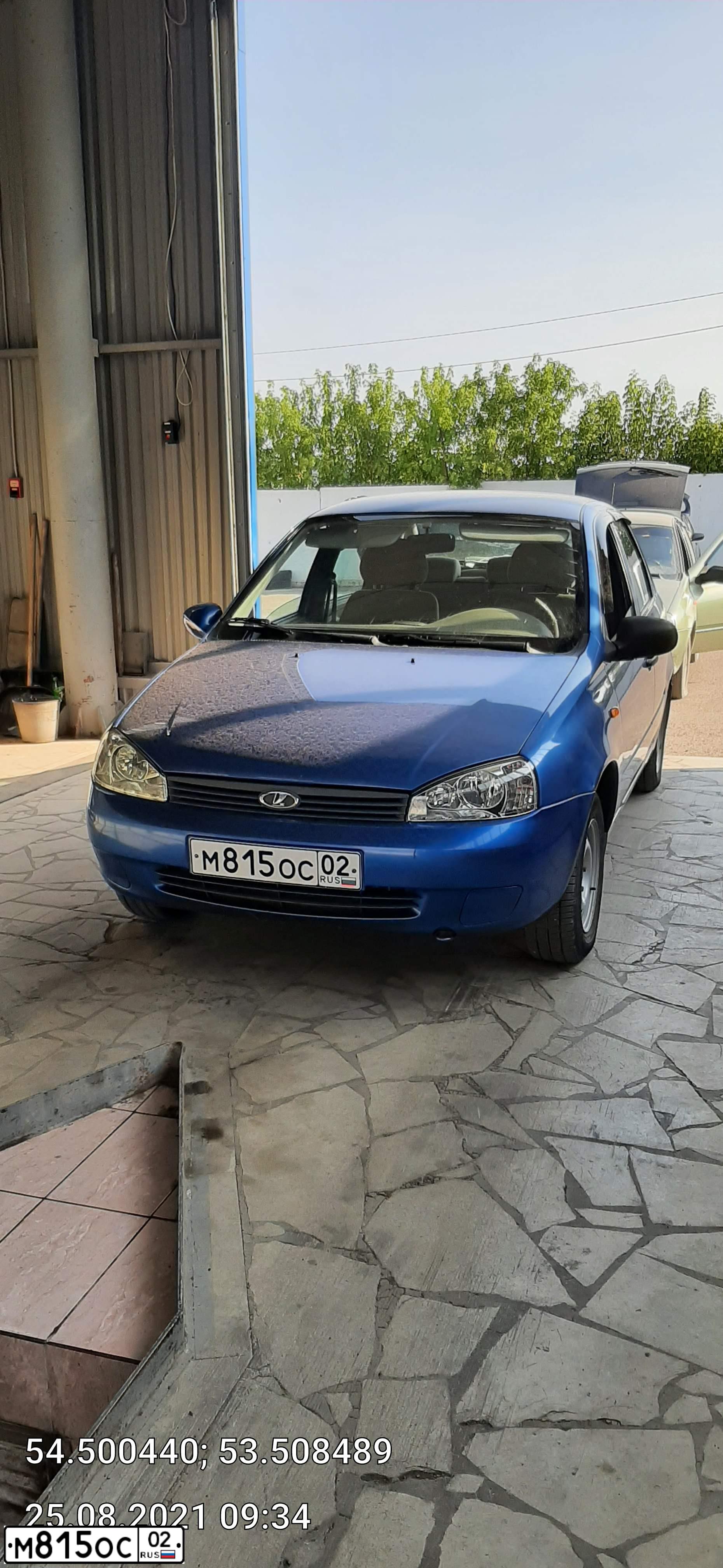 Фото автомобиля LADA 1118 KALINA, 2007 — госномер А644ВХ102. Цвет: ЯРКО-СИНИЙ