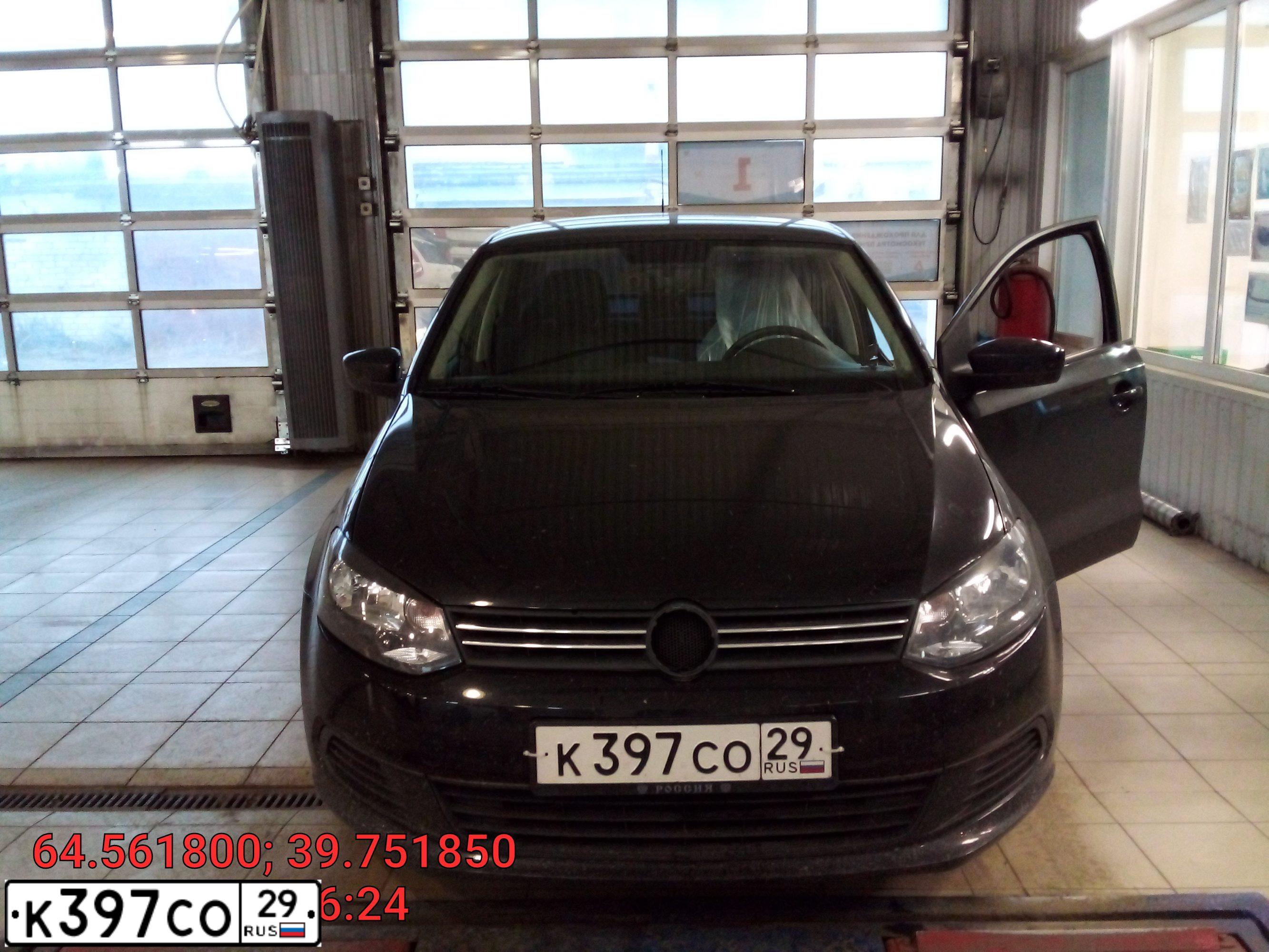 Фото автомобиля VOLKSWAGEN POLO, 2011 — госномер О090МХ29