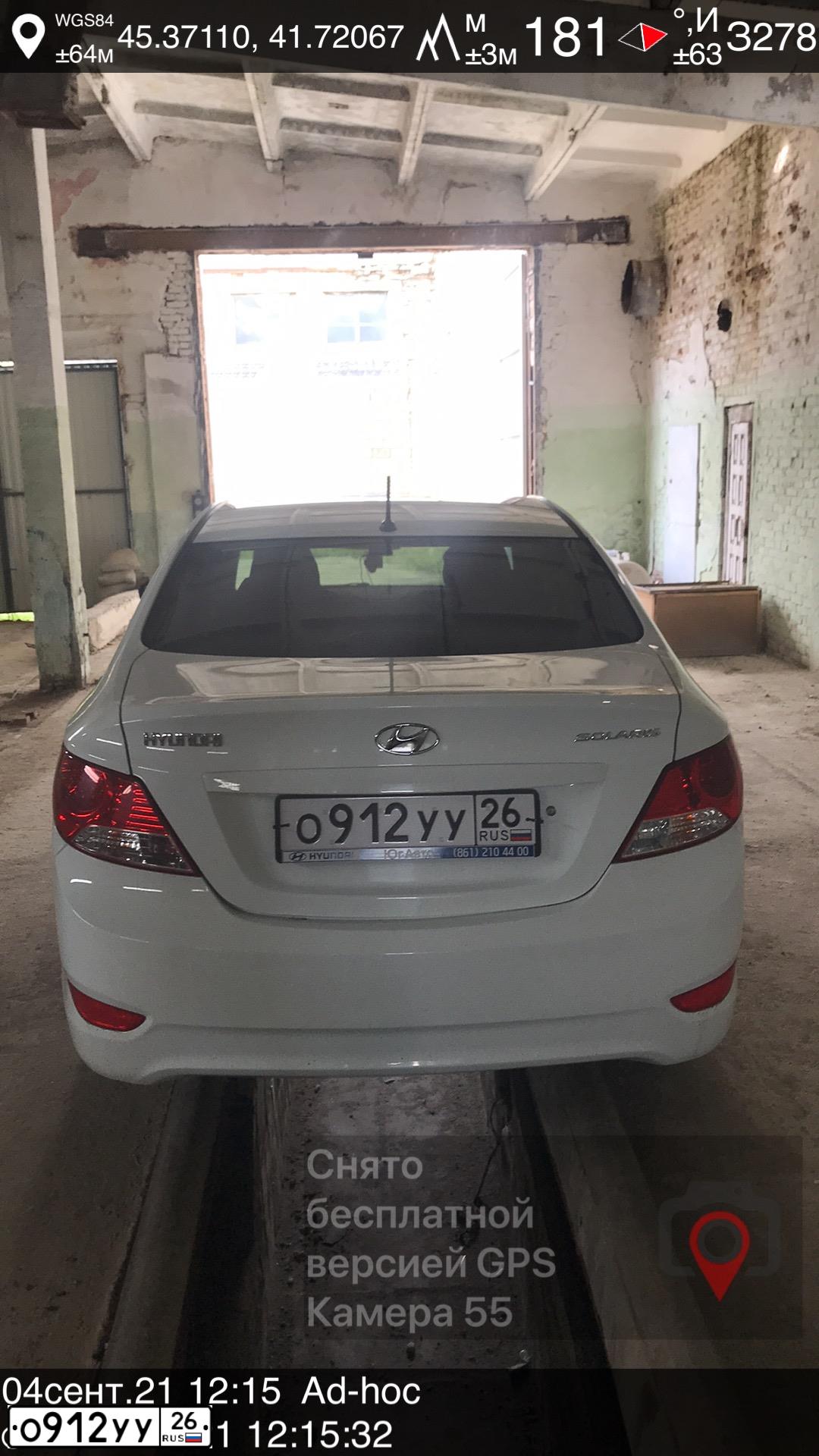 Фото автомобиля HYUNDAI SOLARIS, 2013 — госномер О912УУ26. Цвет: БЕЛЫЙ