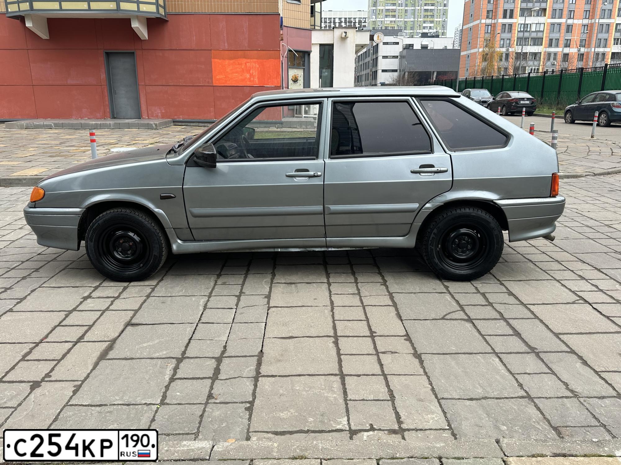 Фото автомобиля LADA 2114, 2010 — госномер М457КК977. Цвет: средний серо-зеленый металлик