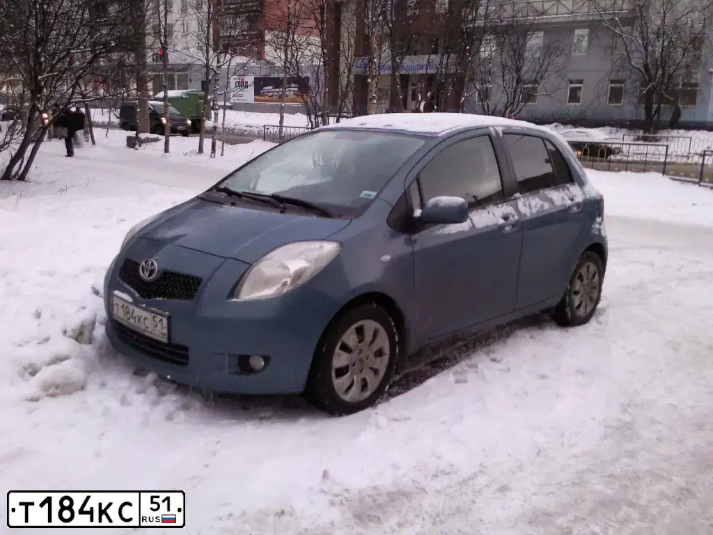 Фото автомобиля CHEVROLET CRUZE, 2010 — госномер А130ХР51. Цвет: БЕЖЕВЫЙ МЕТАЛЛИК