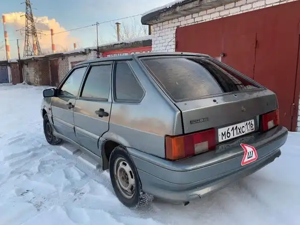 Фото автомобиля LADA 2114 SAMARA, 2006 — госномер В099ЕР156. Цвет: СРЕДНИЙ СЕРО-ЗЕЛЕНЫЙ МЕТ.