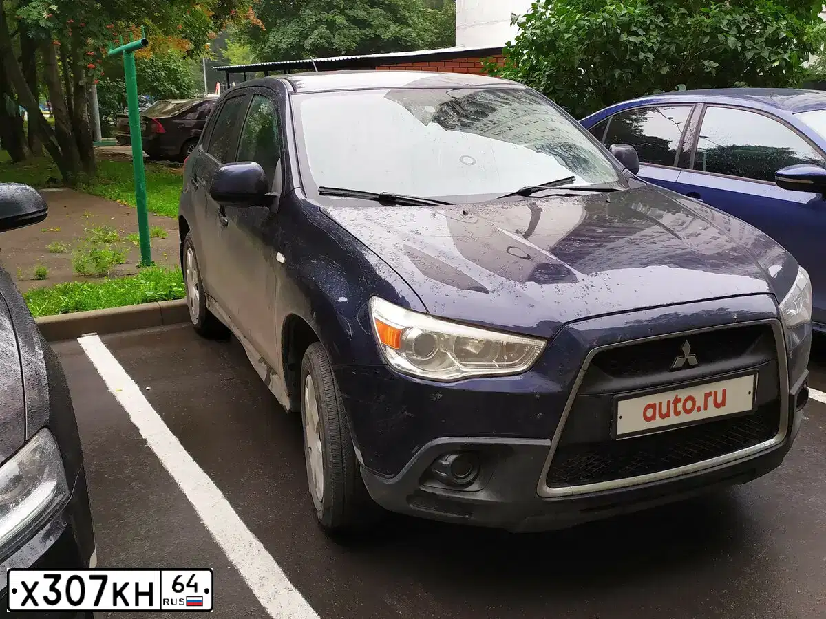 Фото автомобиля MITSUBISHI ASX, 2010 — госномер А967ВН122. Цвет: СИНИЙ