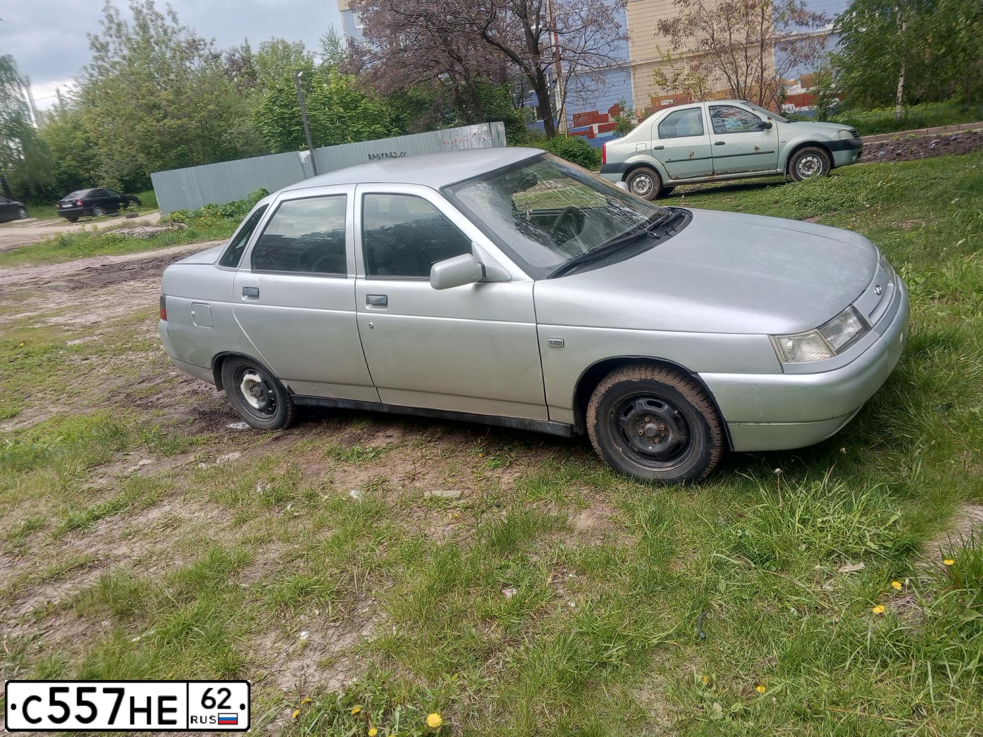 Фото автомобиля LADA 2110, 2004 — госномер А512ТС62. Цвет: СВЕТЛО-СЕРЕБРИСТЫЙ МЕТАЛЛ