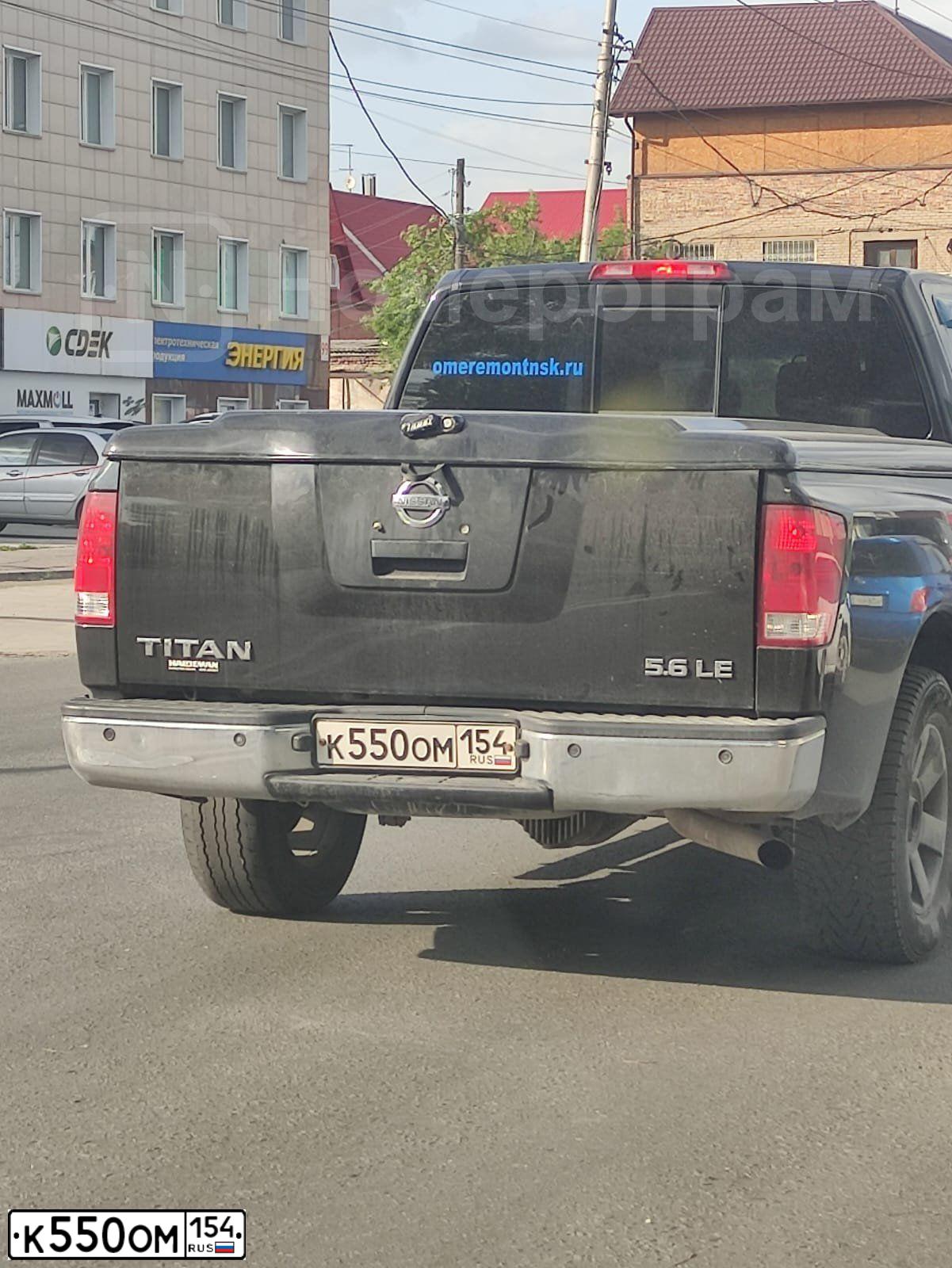 Фото автомобиля NISSAN TITAN, 2004 — госномер У959МТ47. Цвет: ЧЕРНЫЙ