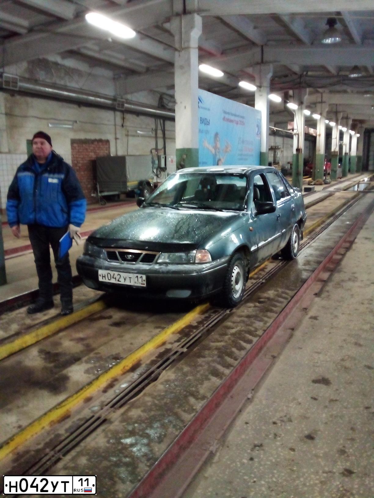 Фото автомобиля DAEWOO NEXIA, 2005 — госномер Е153ММ11
