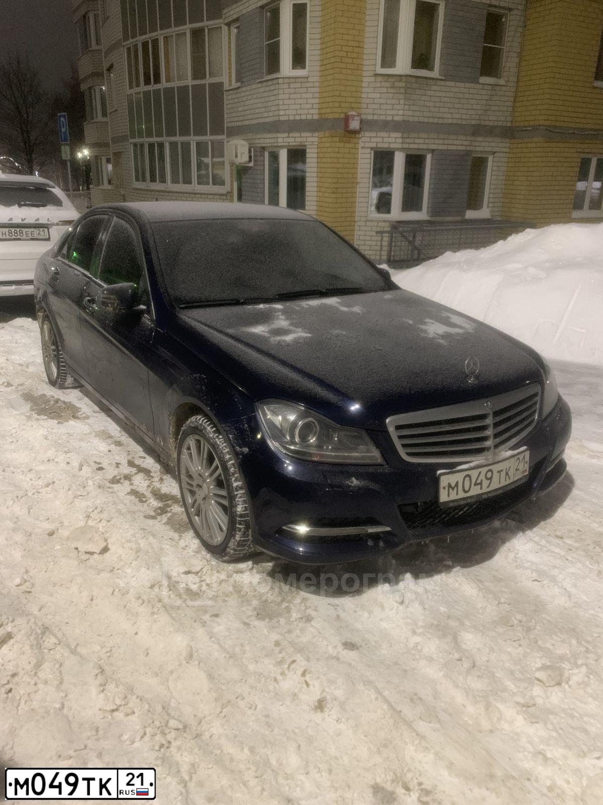 Фото автомобиля MERCEDES C-KLASSE, 2012 — госномер А874АА121. Цвет: синий