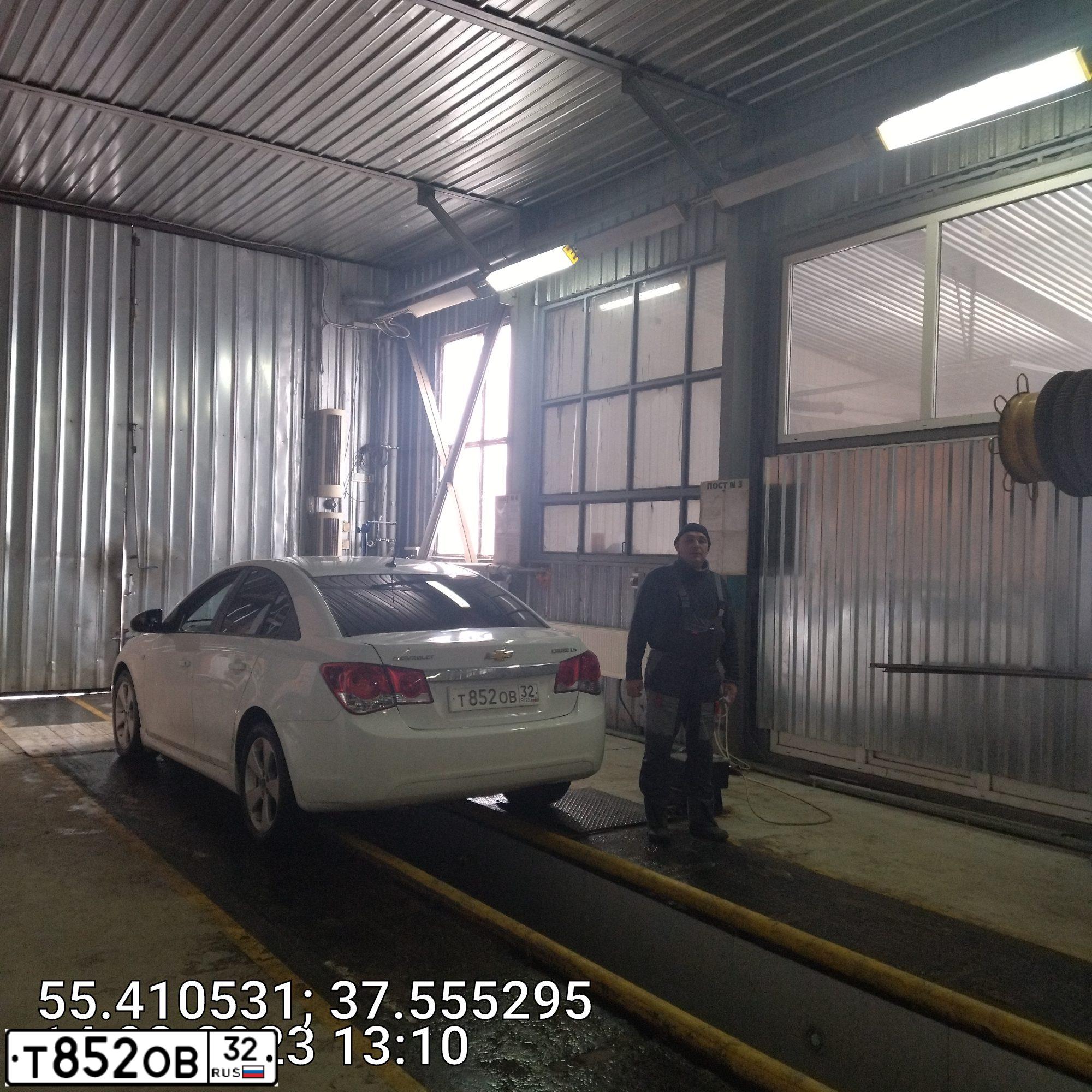 Фото автомобиля CHEVROLET CRUZE, 2011 — госномер М079СР134
