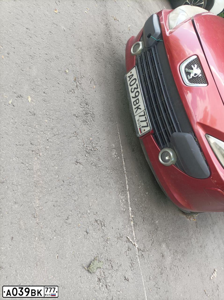 Фото автомобиля PEUGEOT 307, 2007 — госномер Н999СС64. Цвет: КРАСНЫЙ