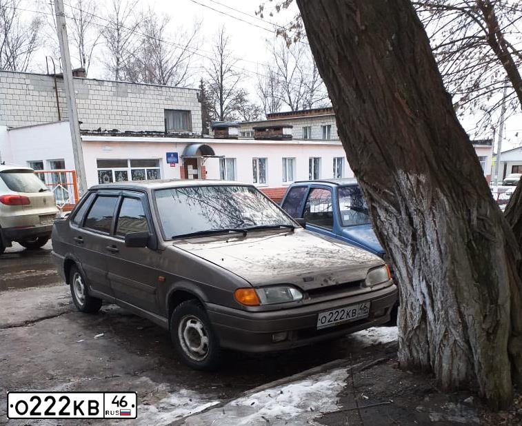 Фото автомобиля TOYOTA CAMRY, 2021 — госномер О222КВ46. Цвет: Белый