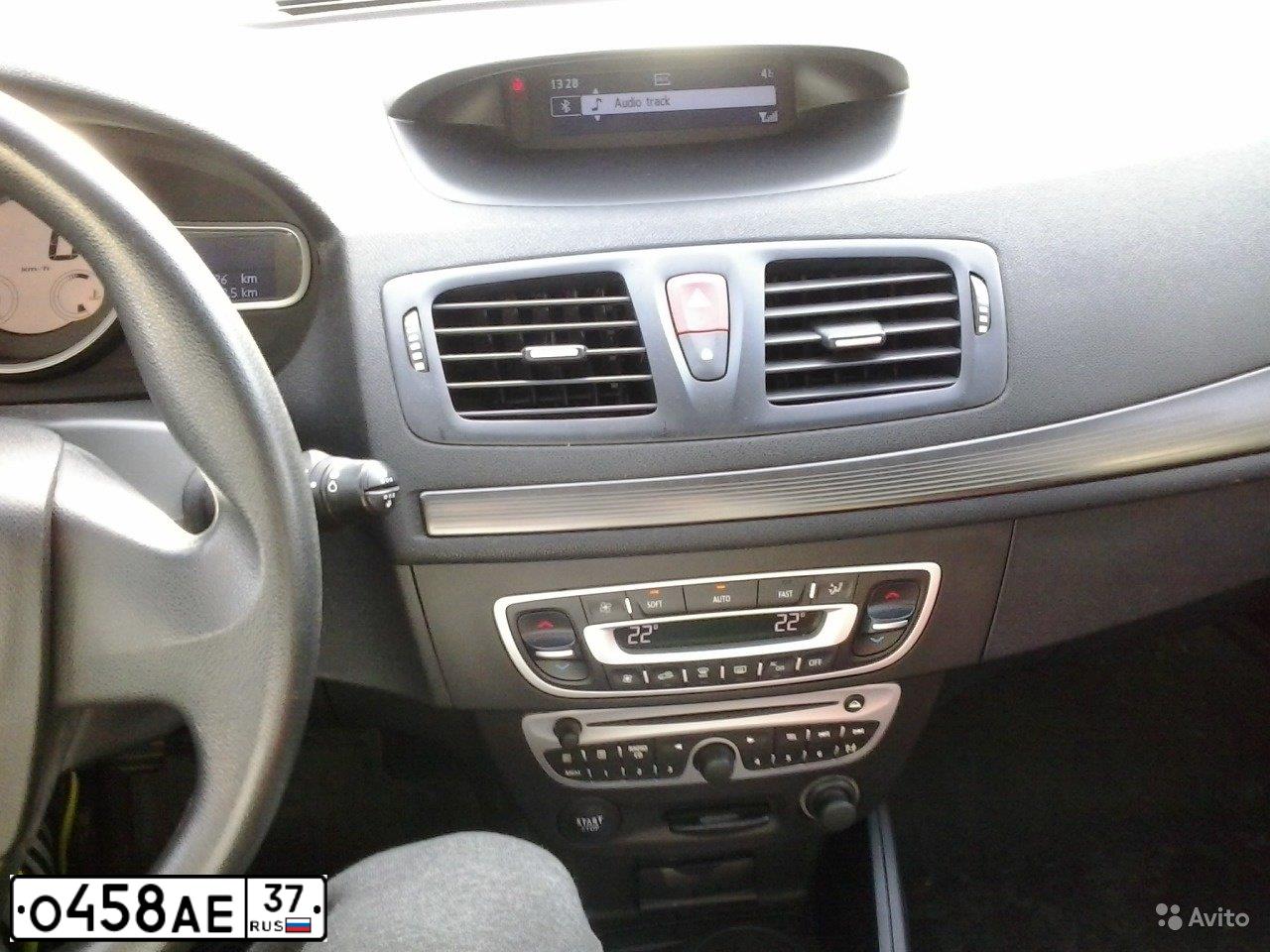 Фото автомобиля RENAULT MEGANE, 2008 — госномер А293РС37. Цвет: СЕРЫЙ