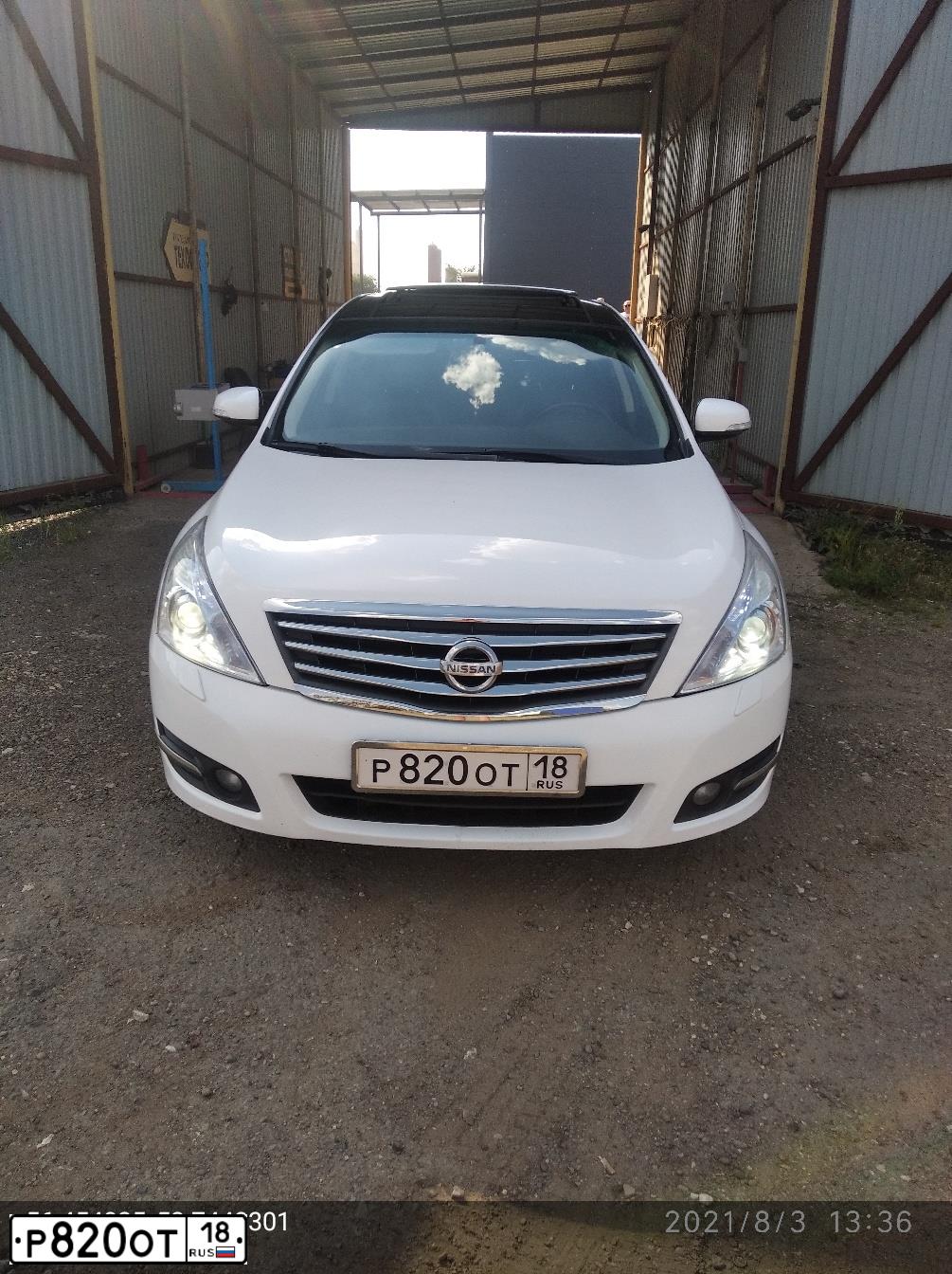 Фото автомобиля NISSAN TEANA, 2012 — госномер Р942МТ73. Цвет: Белый