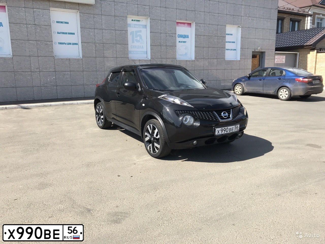Фото автомобиля NISSAN JUKE, 2013 — госномер Х990ВЕ56. Цвет: ЧЕРНЫЙ