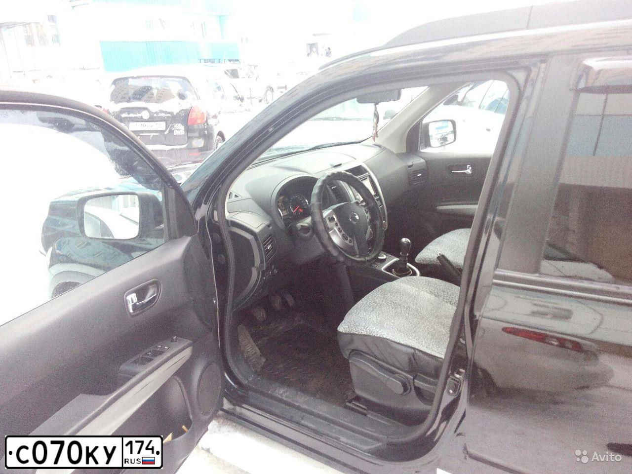 Фото автомобиля NISSAN X-TRAIL, 2011 — госномер С070КУ174. Цвет: ЧЕРНЫЙ