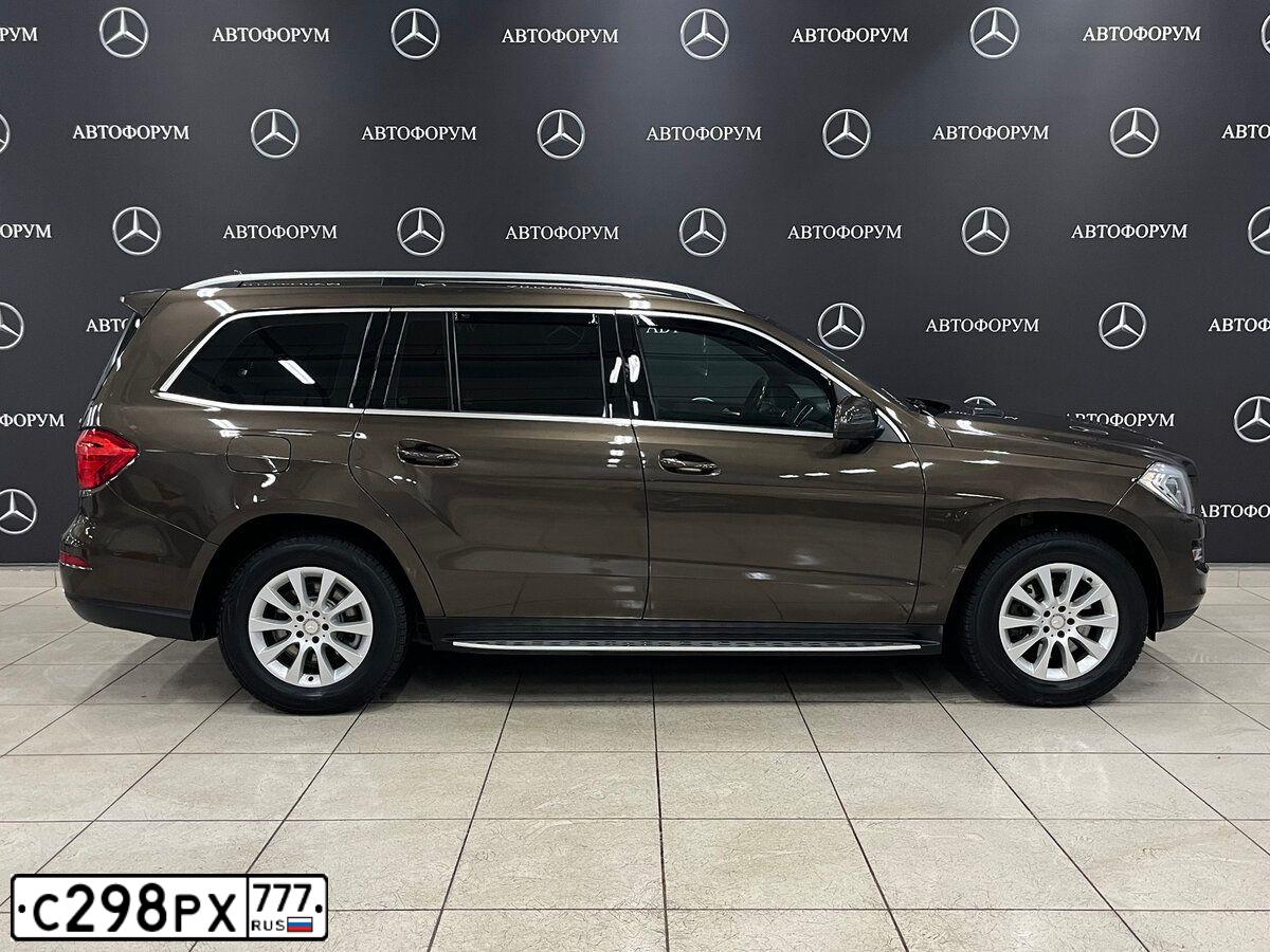 Фото автомобиля MERCEDES-BENZ GL350, 2013 — госномер Р804ОС790. Цвет: Коричневый