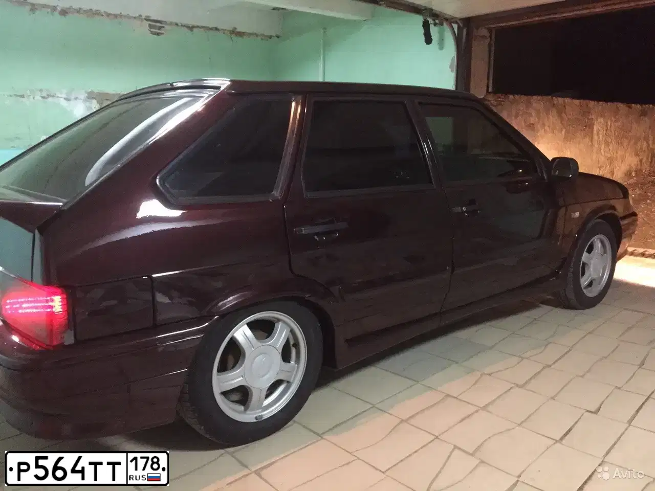 Фото автомобиля LADA 2114 SAMARA, 2013 — госномер С090ЕР58. Цвет: ТЕМНО-ВИШНЕВЫЙ