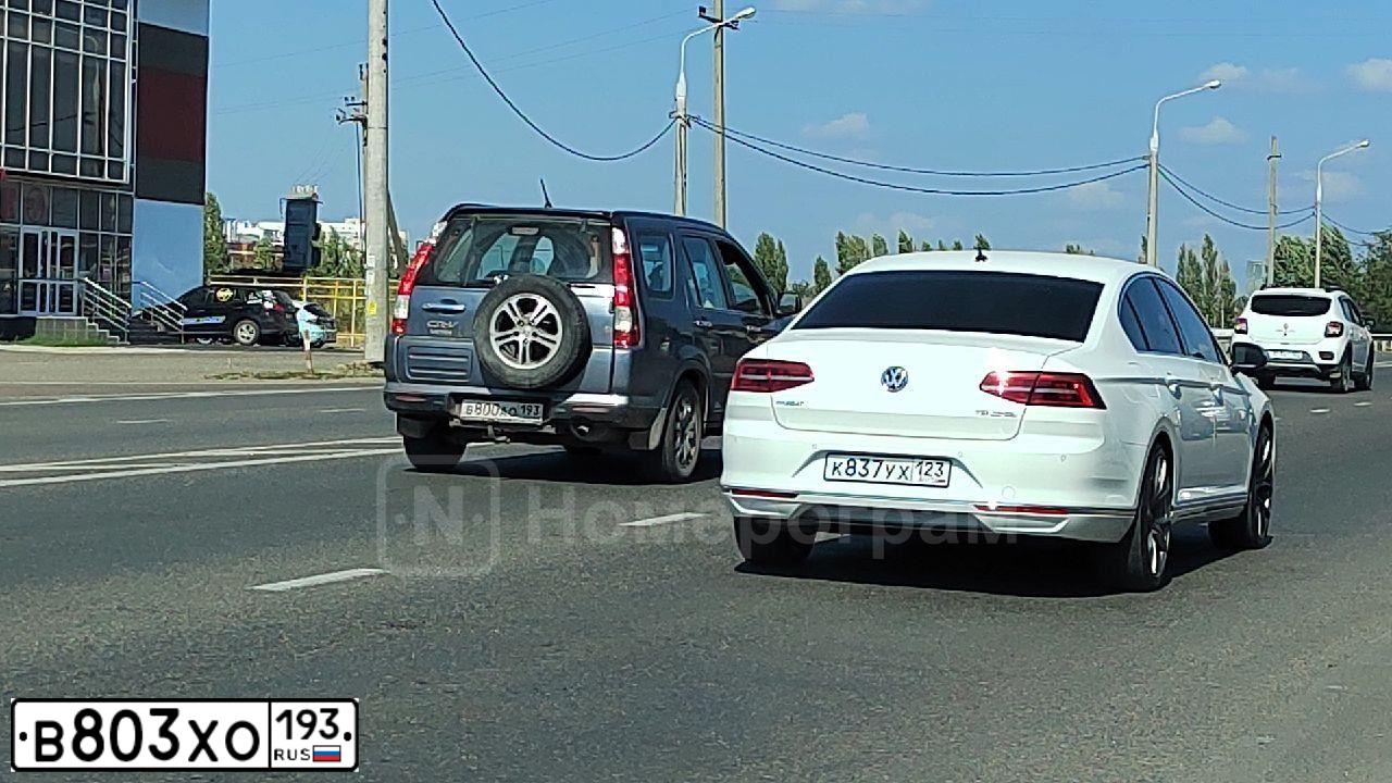 Фото автомобиля CHEVROLET CAMARO, 2010 — госномер В803ХО193. Цвет: ЖЁЛТЫЙ