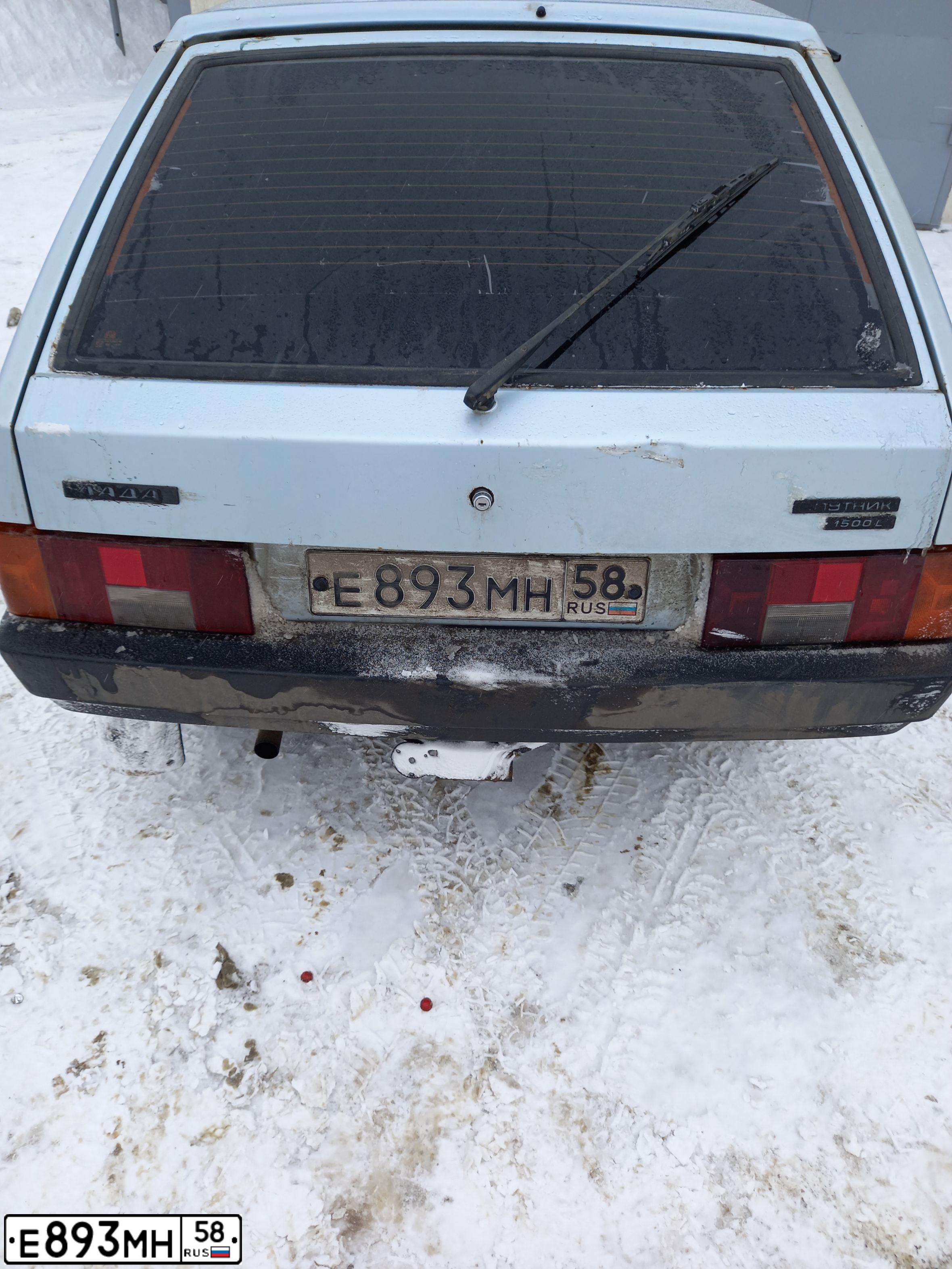 Фото автомобиля LADA 2109 SAMARA, 1998 — госномер Е893МН58. Цвет: СЕРЕБРИСТО-ГОЛУБОЙ
