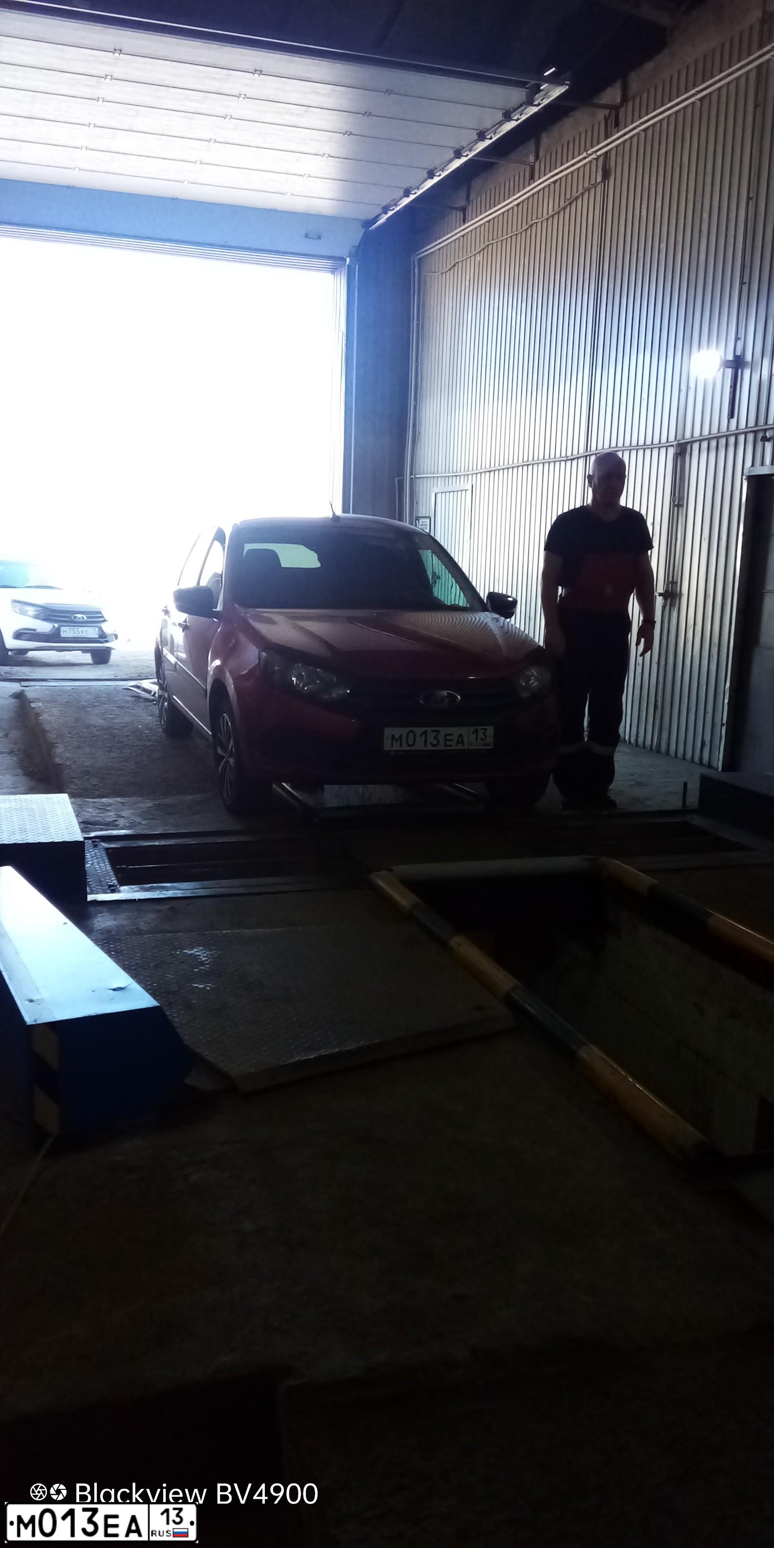 Фото автомобиля OPEL CORSA, 2007 — госномер М100ММ58. Цвет: Красный