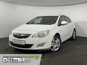 Фото автомобиля OPEL ASTRA, 2012 — госномер К202ОВ53