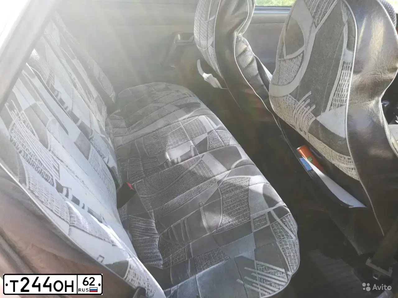 Фото автомобиля LADA 2110, 2004 — госномер В836УУ18. Цвет: СВЕТЛО-СЕРЕБ.МЕТАЛ.