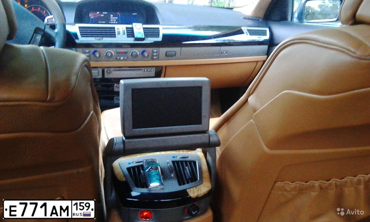 Фото автомобиля BMW W SERIE 7, 2003 — госномер Е771АМ159. Цвет: синий