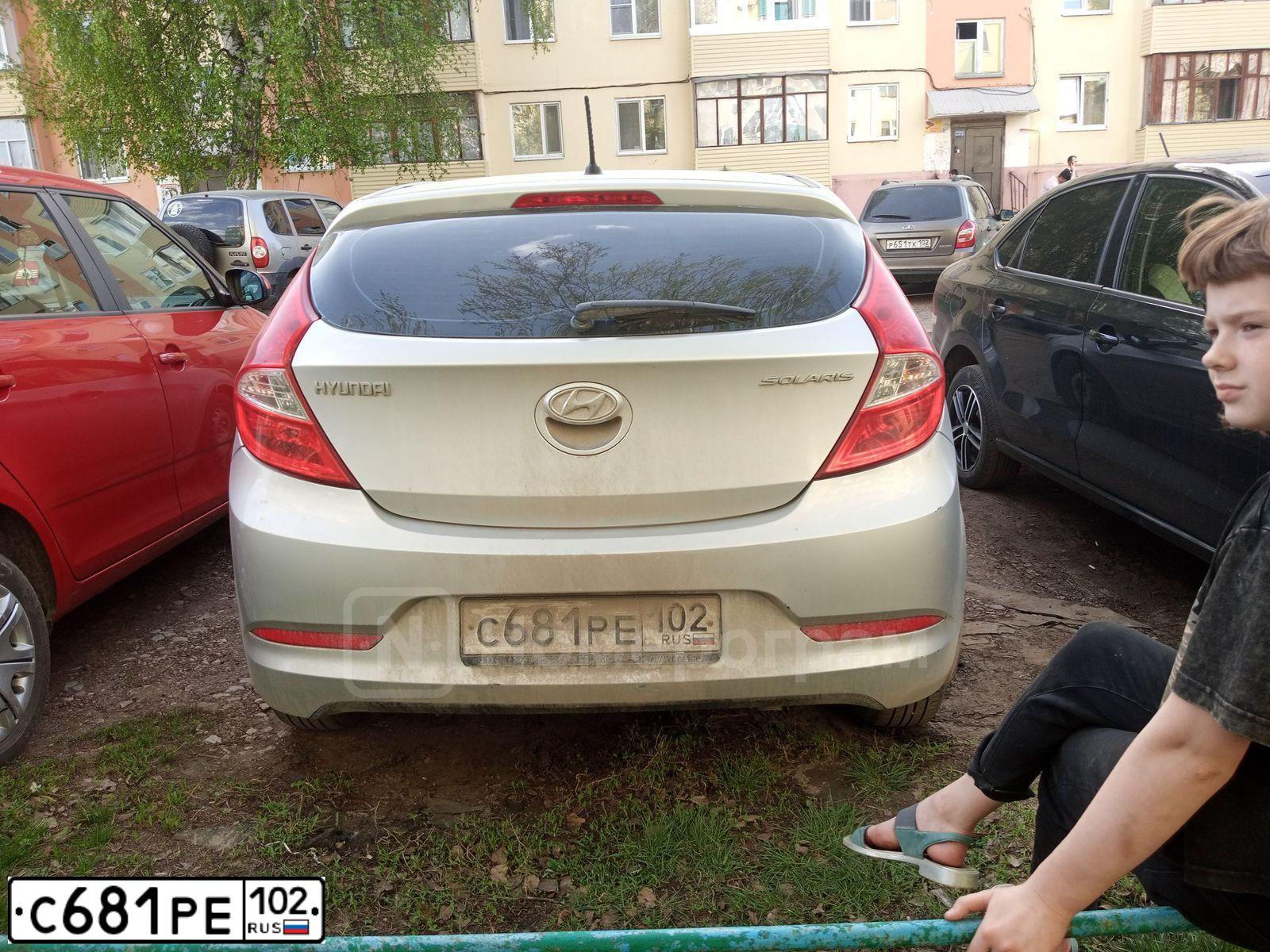 Фото автомобиля HYUNDAI SOLARIS, 2015 — госномер С681РЕ102. Цвет: СЕРЕБРИСТЫЙ