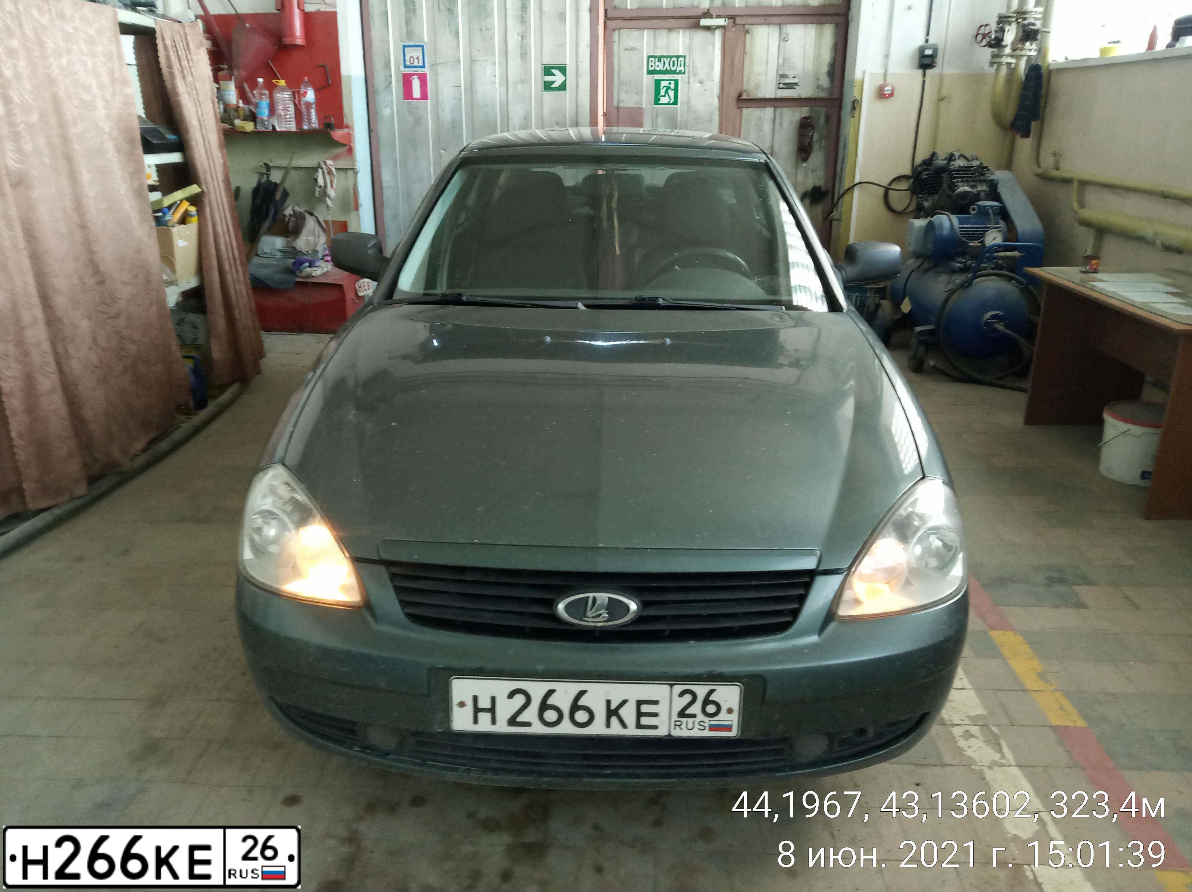 Фото автомобиля KIA MAGENTIS / OPTIMA, 2010 — госномер Р846АВ99. Цвет: ЧЕРНЫЙ