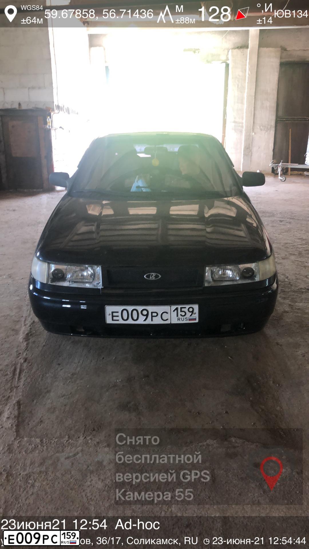 Фото автомобиля LADA 2110, 2006 — госномер Е009РС159. Цвет: ГРАФИТОВЫЙ М ЕТАЛИК