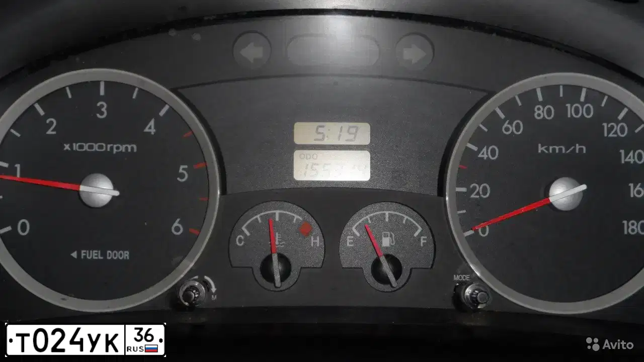 Фото автомобиля HYUNDAI PORTER, 2009 — госномер В683АН750. Цвет: синий