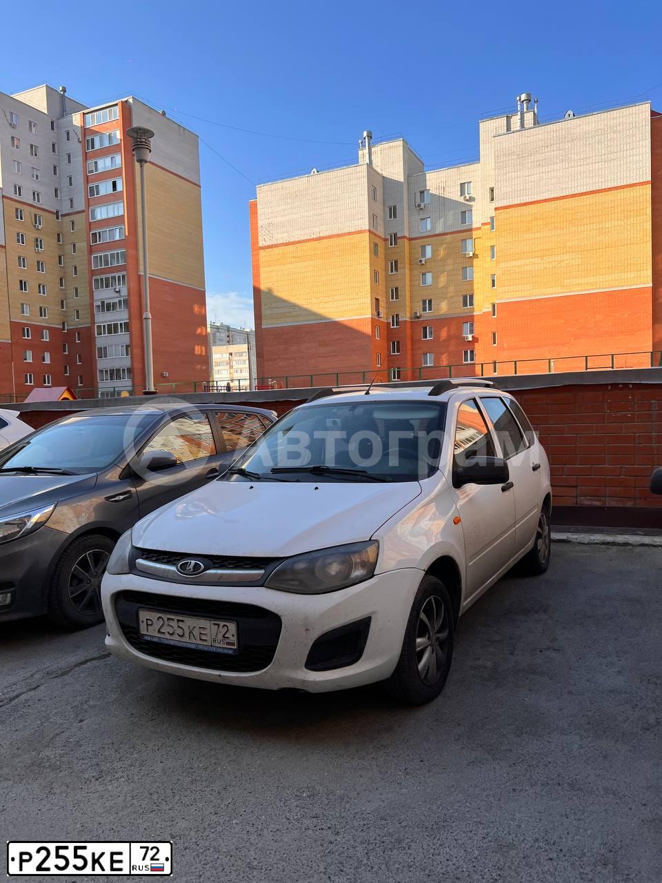 Фото автомобиля LADA 2194 KALINA, 2014 — госномер Р255КЕ72. Цвет: БЕЛЫЙ