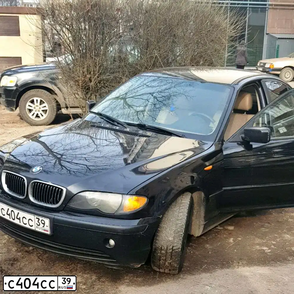 Фото автомобиля BMW SERIE 3, 2002 — госномер С404СС39. Цвет: ЧЕРНЫЙ