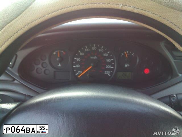 Фото автомобиля FORD FOCUS, 2001 — госномер Р064ВА55. Цвет: СИНИЙ