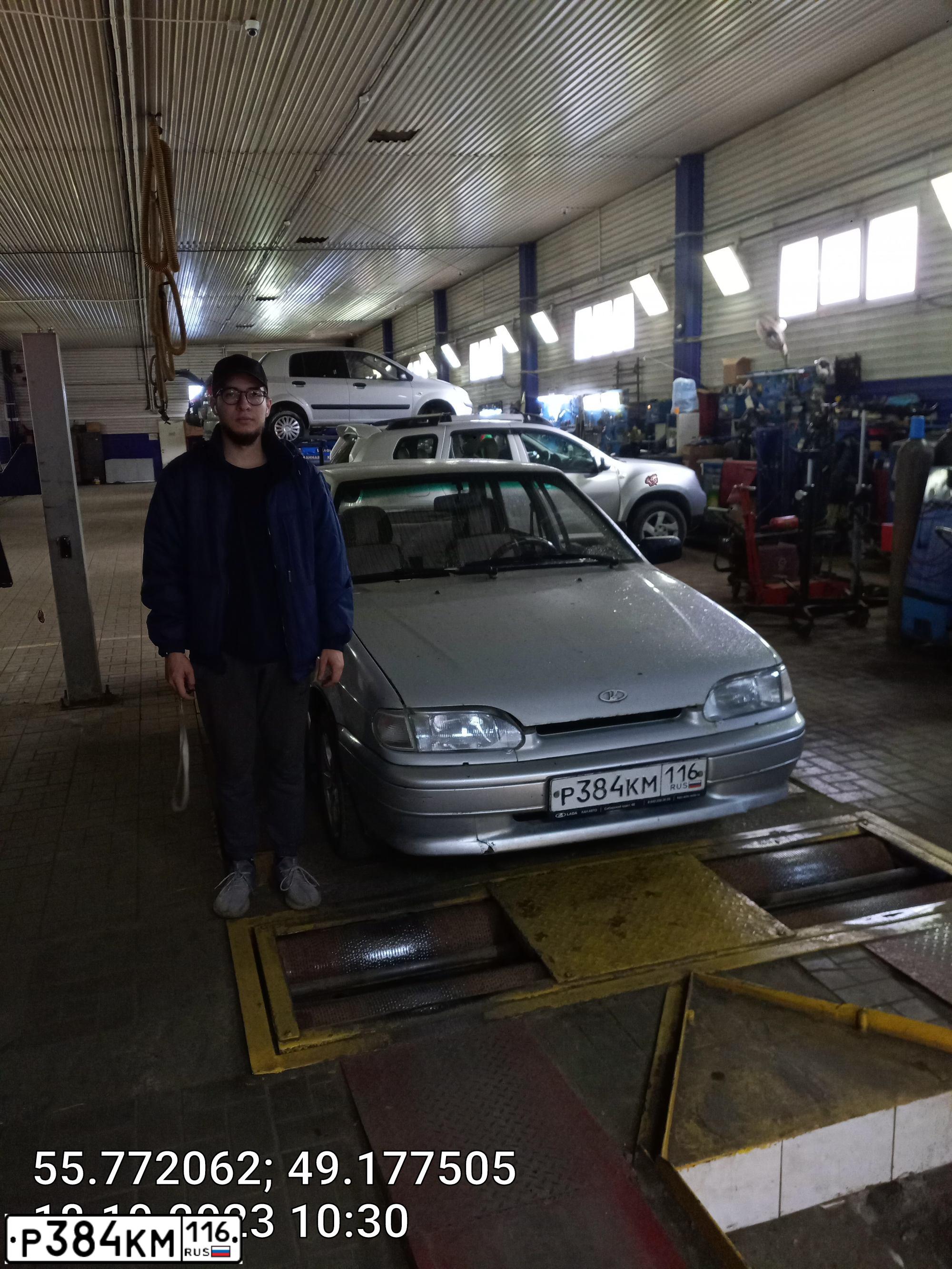 Фото автомобиля LADA 2115 SAMARA, 2006 — госномер Р384КМ116. Цвет: Светло-Серебристый металлик