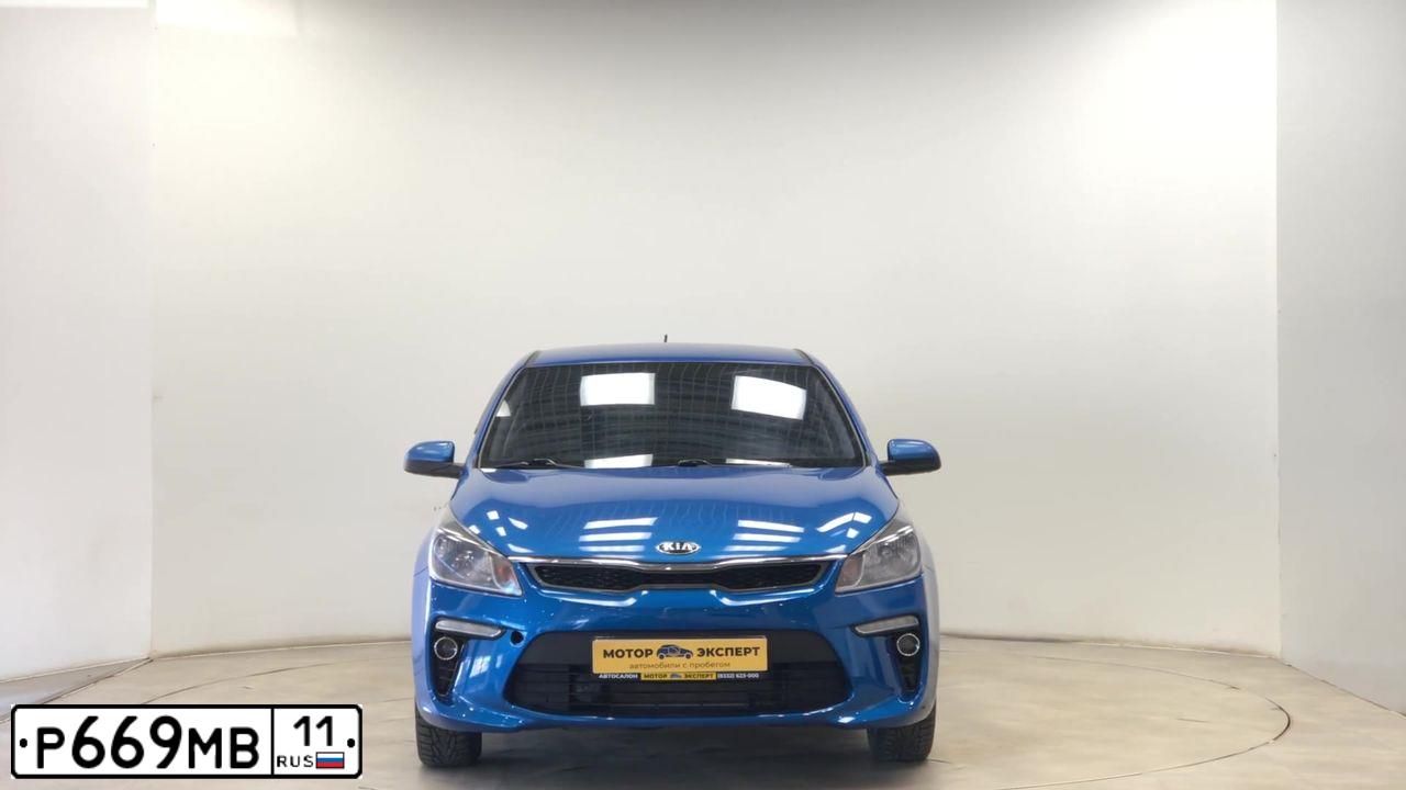 Фото автомобиля KIA RIO, 2018 — госномер В876ТН43. Цвет: синий