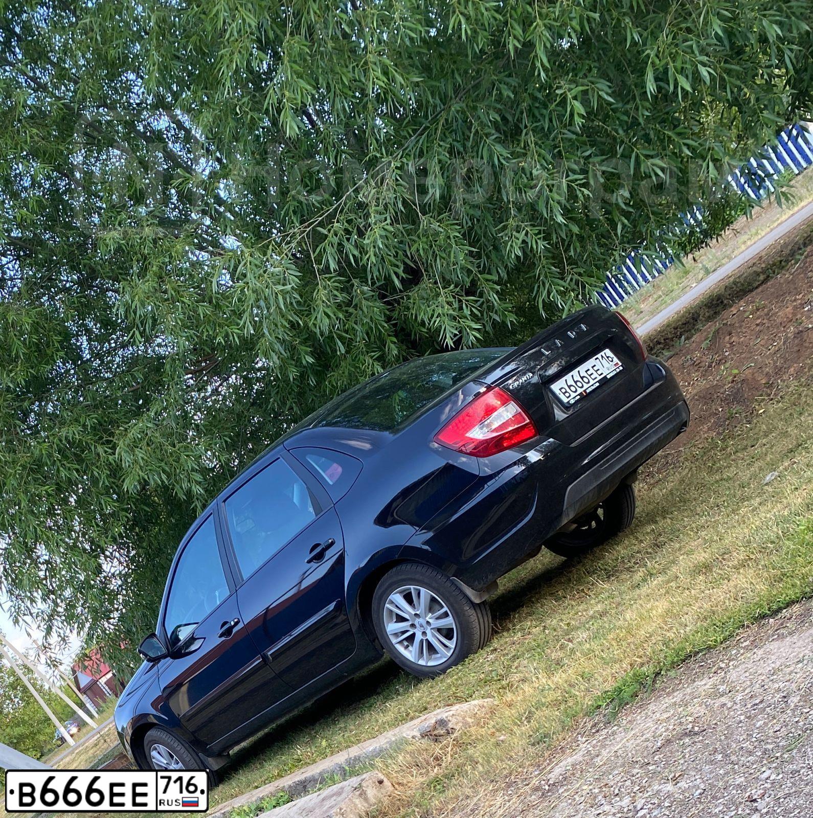 Фото автомобиля LADA 2190 GRANTA, 2018 — госномер В666ЕЕ716. Цвет: ЧЕРНЫЙ