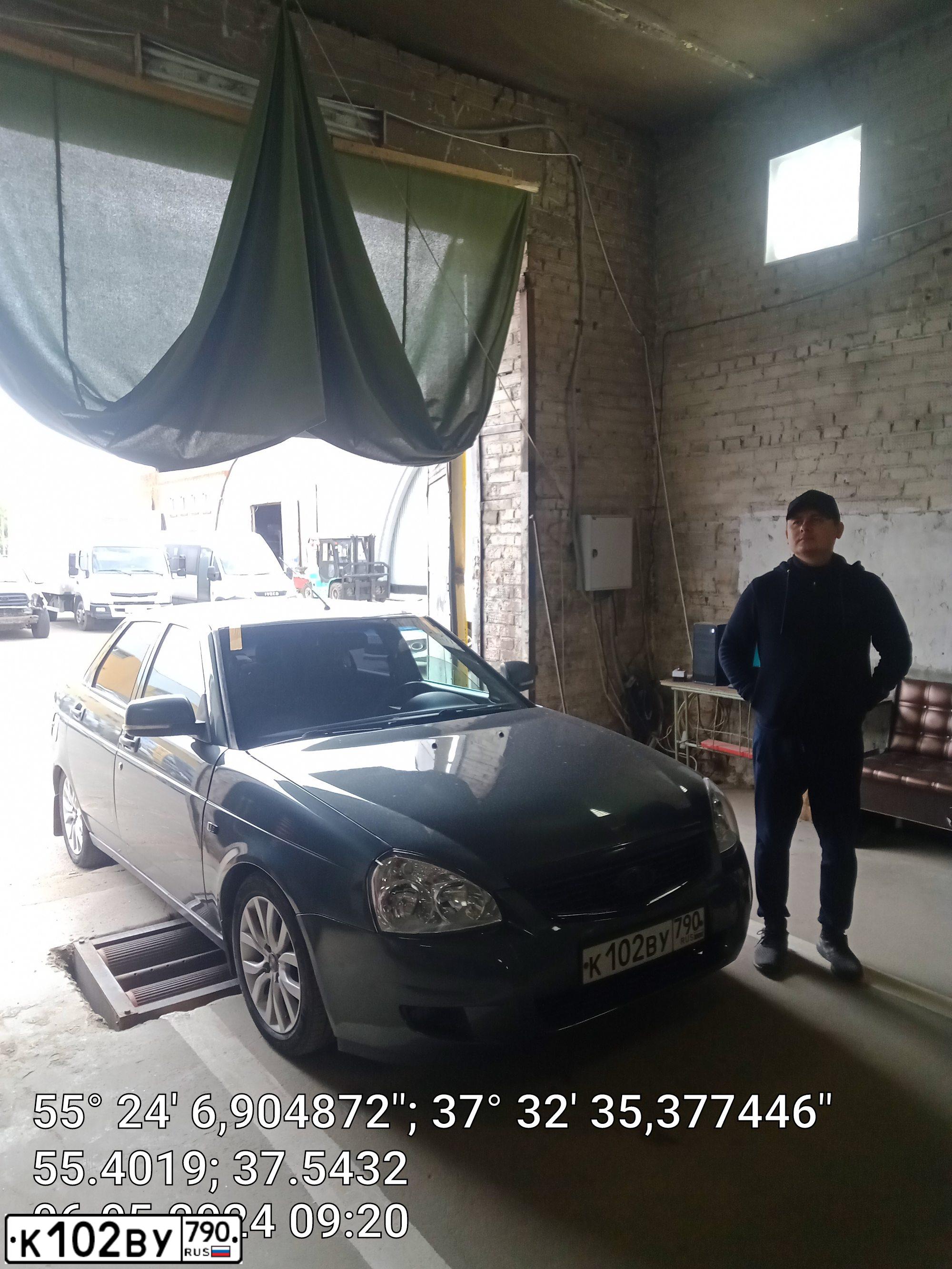 Фото автомобиля LADA 2170 PRIORA, 2011 — госномер Т347УР69. Цвет: ЗЕЛЕНЫЙ