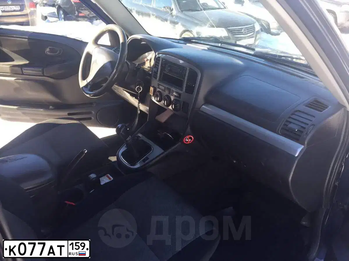 Фото автомобиля VOLKSWAGEN POLO, 2015 — госномер К077АТ159. Цвет: КОРИЧНЕВЫЙ