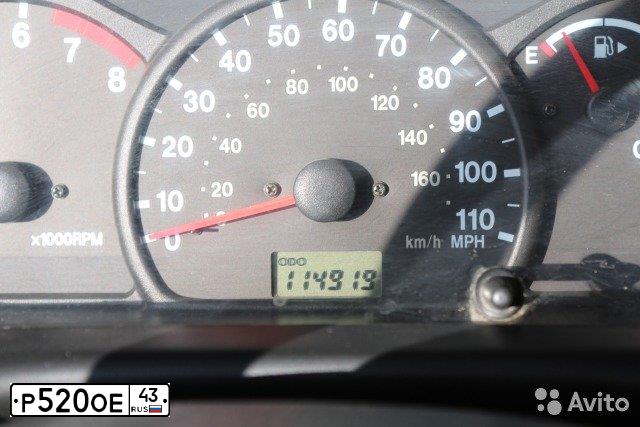 Фото автомобиля CHEVROLET TRACKER, 2003 — госномер Р520ОЕ43. Цвет: Темно-зеленый