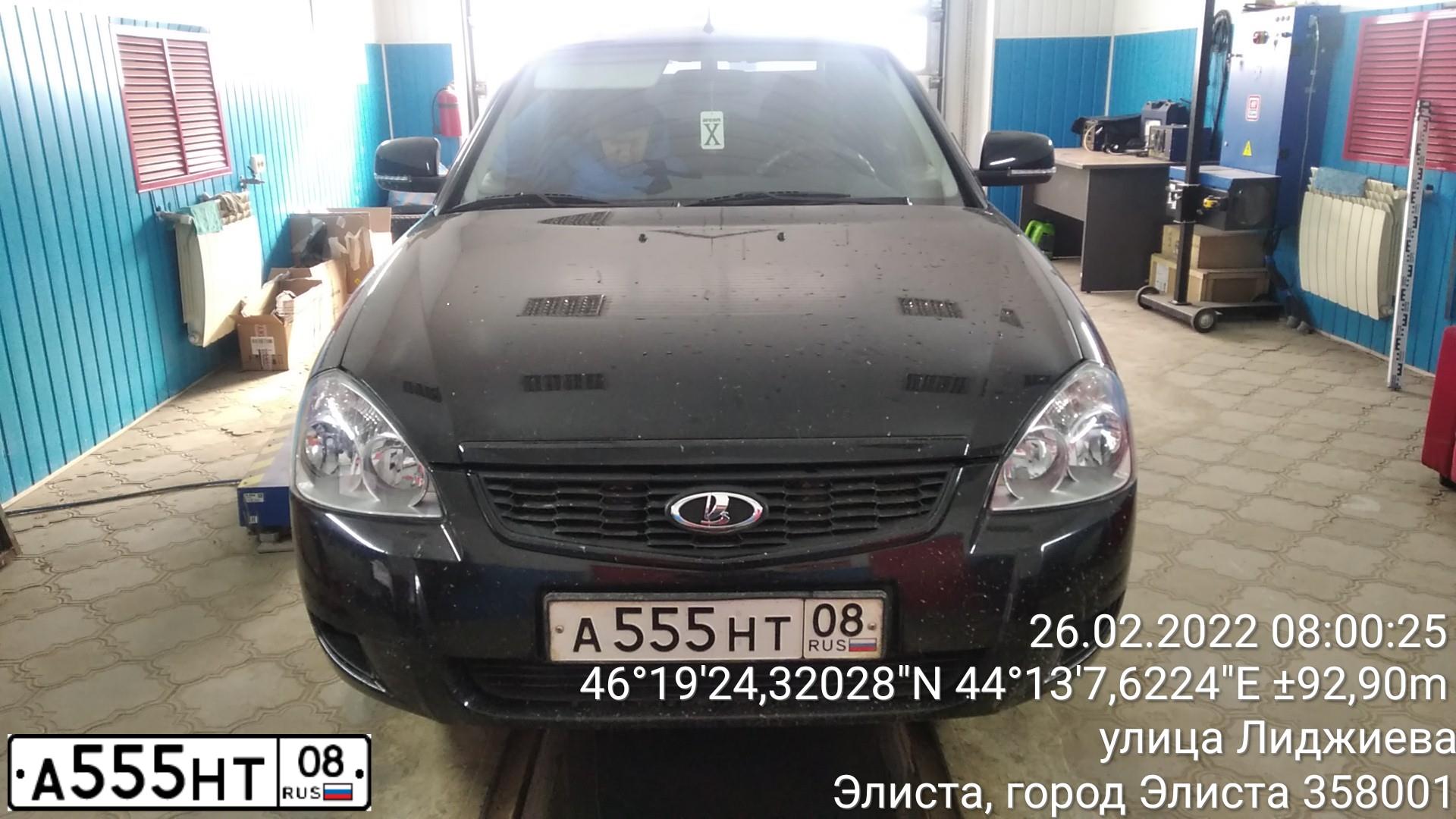 Фото автомобиля LADA 2170 PRIORA, 2017 — госномер Е276ТО08. Цвет: ЧЕРНЫЙ