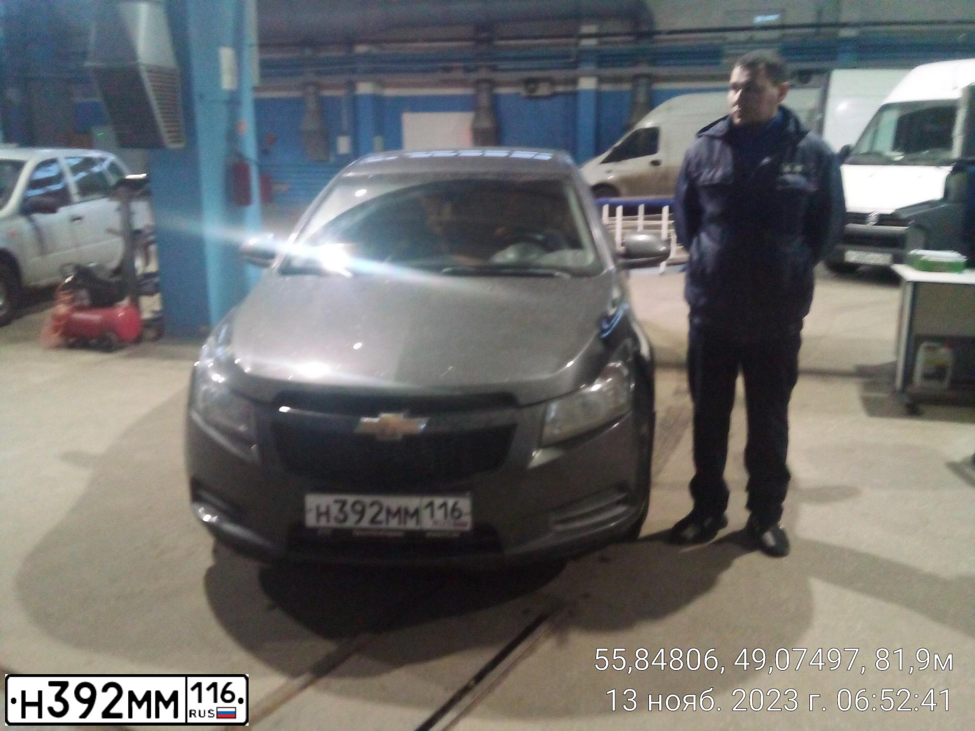 Фото автомобиля LADA 2115, 2004 — госномер У026ВМ48. Цвет: СВЕТЛО-СЕРЕБ МЕТАЛЛ