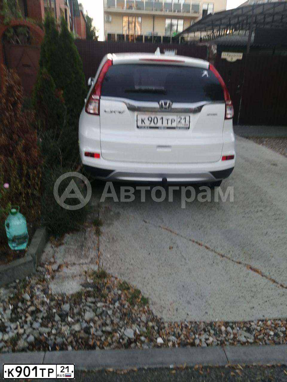 Фото автомобиля HONDA CR-V, 2015 — госномер К901ТР21. Цвет: Белый